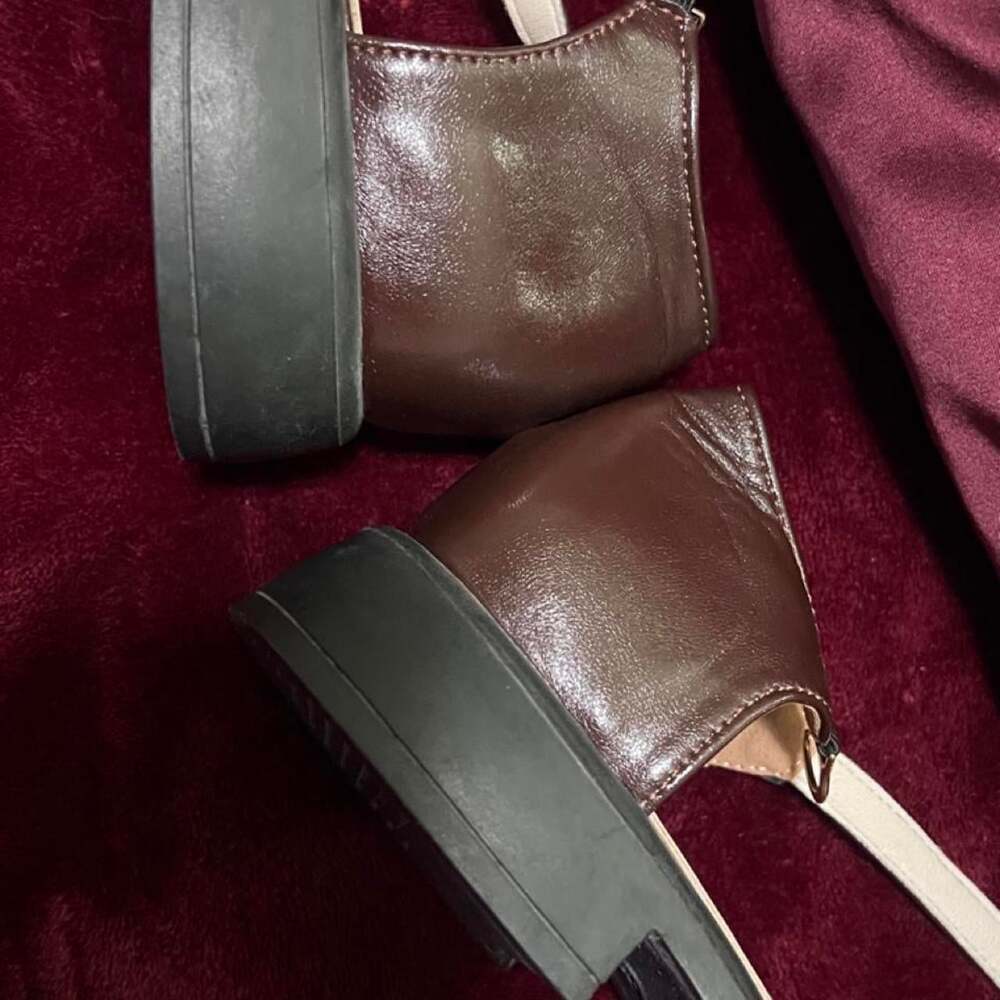 Women's chocolate brown Footwear - Picture 5 of 5